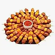 Мини-шашлычки из свинины с ананасами (10 шт)