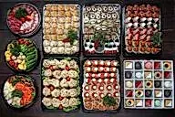 Ассорти Канапе + Рулеты+ Тарталетки + Горячие Закуски+ Холодные Закуски